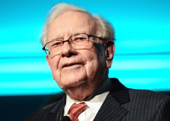 Warren Buffett koltuğunu Greg Abel’e bırakıyor