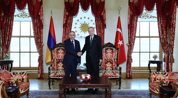 Erdoğan, Ermenistan Başbakanı Paşinyan’ı kabul etti