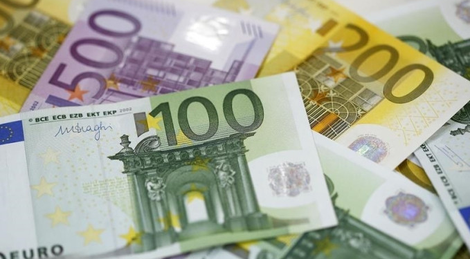 Euro’dan rekor üstüne rekor