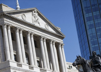 İngiltere’de faiz kararı belli oldu: Düşüş sinyali güçleniyor!