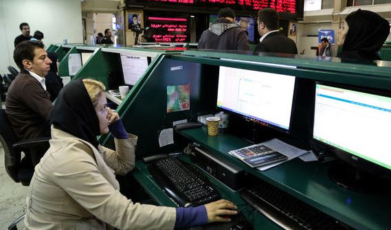 İran’da borsa ve sermaye piyasalarına zorunlu ara