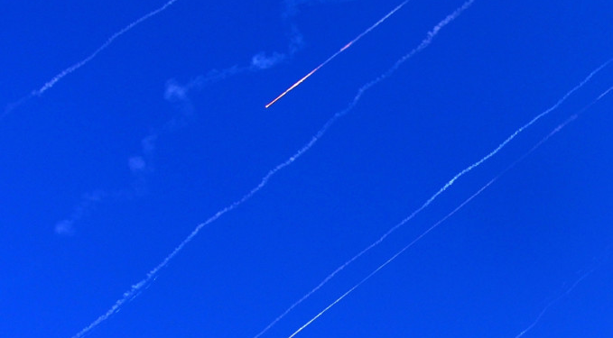 İran’dan yeni füze saldırısı