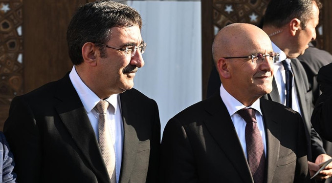 Şimşek ve Cevdet Yılmaz’dan dış ticaret değerlendirmesi