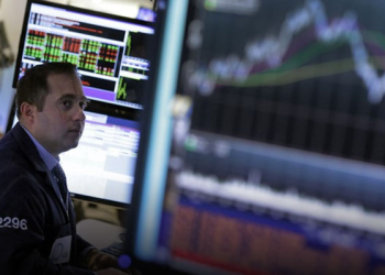 ABD borsaları güne kayıpla başladı: Tesla hisseleri çakıldı