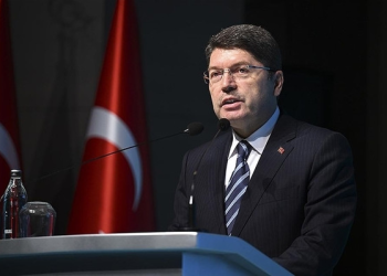 Bakan Tunç’tan gözaltına alınan belediye başkanlarına ilişkin açıklama