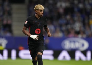 Barcelona’dan Lamine Yamal’a rekor maaş!