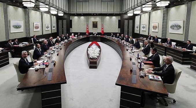 Cumhurbaşkanlığı Kabinesi kritik gündemle toplanıyor