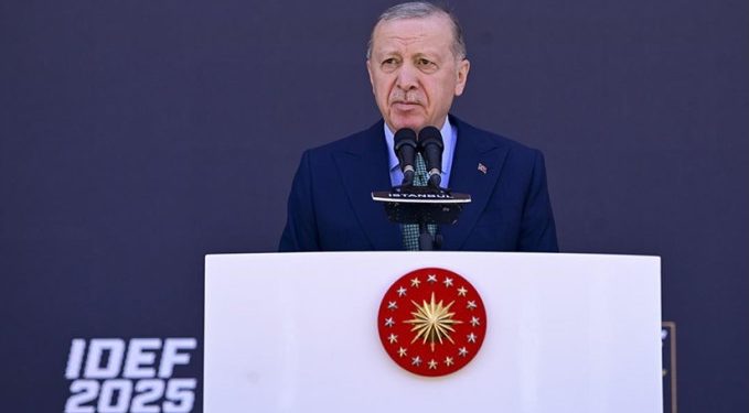 Erdoğan: Etrafımız ateş çemberiyle kuşatıldı