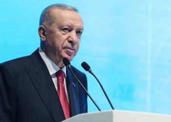 Erdoğan: FETÖ ile mücadelemiz sürecek