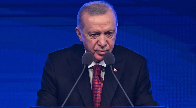 Erdoğan’dan Özel’e tazminat davası