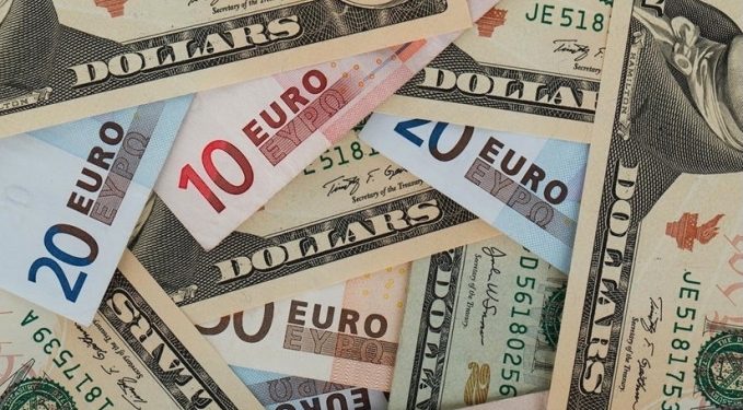Faiz kararı öncesi dolar ve euroda son durum!