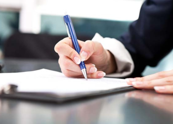 Forte’de üç ortak paylarını bankaya rehin etti