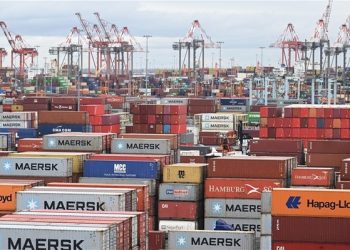 Gemiler ABD limanlarına hücum ediyor