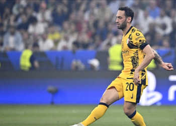 Hakan Çalhanoğlu Inter’de hedefte
