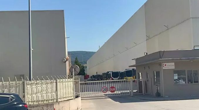 Karsan Otomotiv’in fabrikasında yangın çıktı