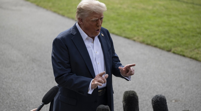 Trump’tan eski talk showcuya vatandaşlıktan çıkarma tehdidi