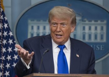 Trump’tan o soruya yanıt: Fed Başkanı Powell görevden alınacak mı?