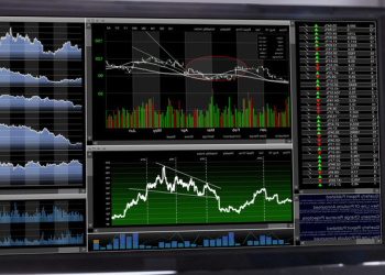 Yüksek F/K oranı ile rasyonel dışına taşan 16 hisse