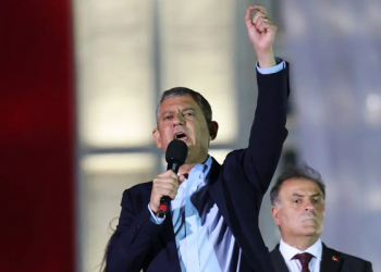 Zeydan Karalar’ın tutuklanmasına Özgür Özel’den ilk yorum