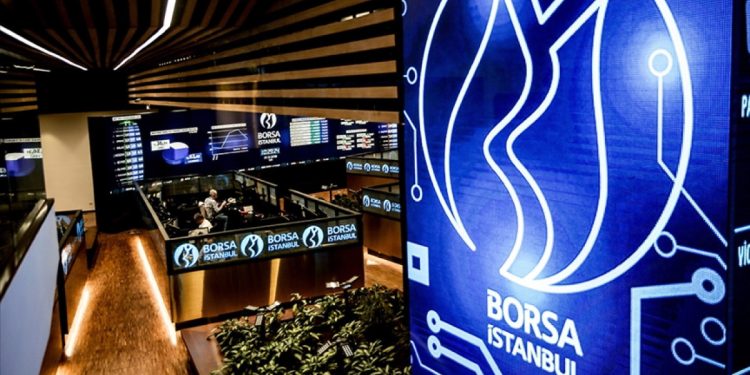 BIST 100 haftalık bazda yüzde 0,74 değer kaybetti