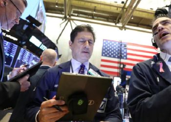 New York borsası haftanın son gününde yükseldi