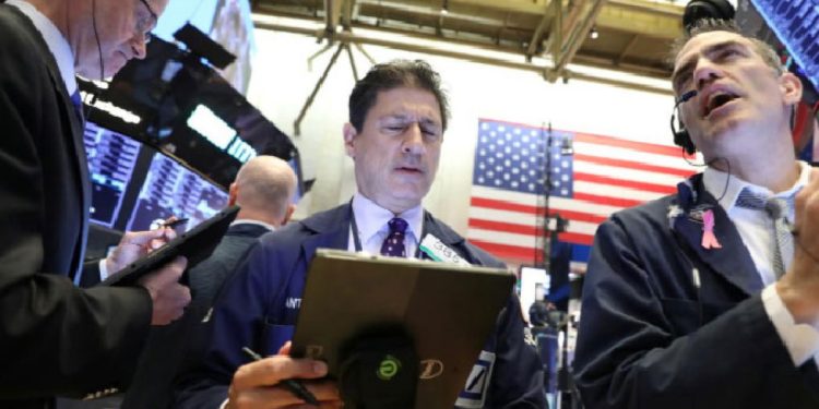 New York borsası haftanın son gününde yükseldi