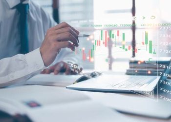 Piyasa değeri özkaynaklarının altında olan ve yılbaşından bu yana pozitif getiri sağlayan hisseler