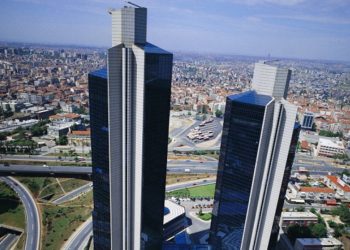 Sabancı’dan 2025’in ilk yarısında 42 milyar TL’lik kombine yatırım