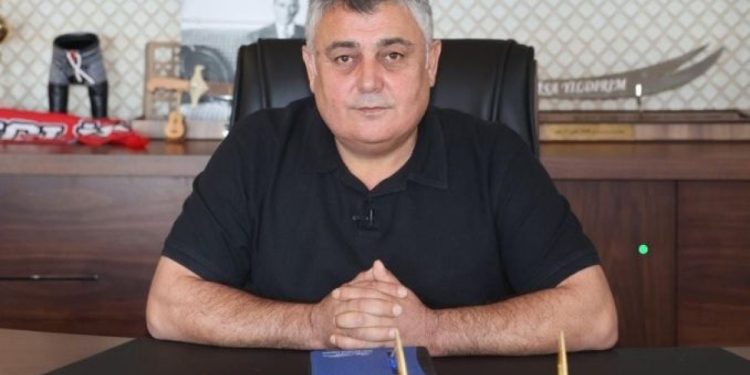 CHP’de bir istifa daha!