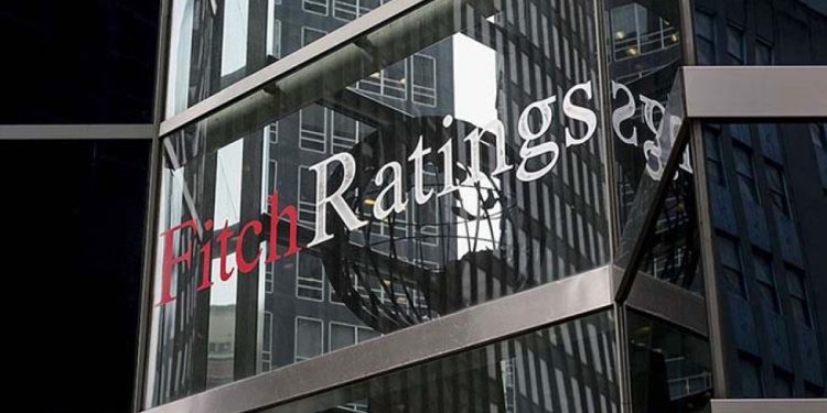 Fitch, Fransa’nın kredi notunu düşürdü: Portekiz ve İspanya yükseldi