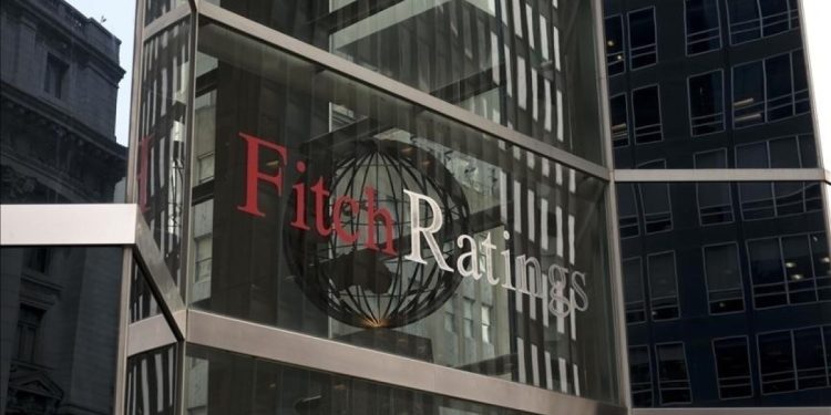 Fitch, küresel ekonomik büyüme tahminlerini revize etti