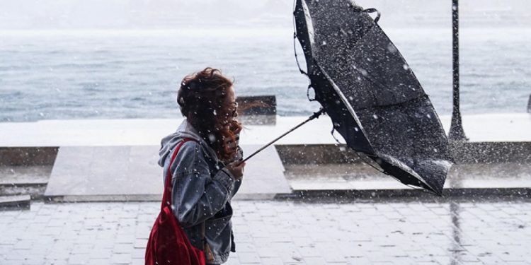 İstanbul’da fırtına alarmı