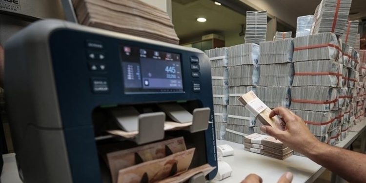 KKM bakiyelerindeki düşüş devam ediyor