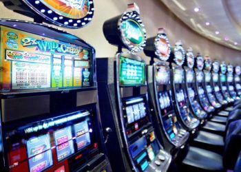 Kumar masaları boş kaldı, Net Holding ülkeyi terk etti