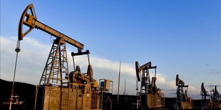 Petrol fiyatları arz artışı endişesi