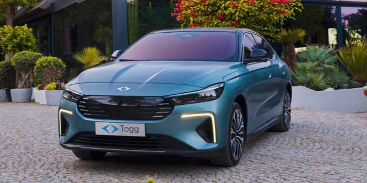Togg’un yeni modeli T10F’nin fiyatı belli oldu!