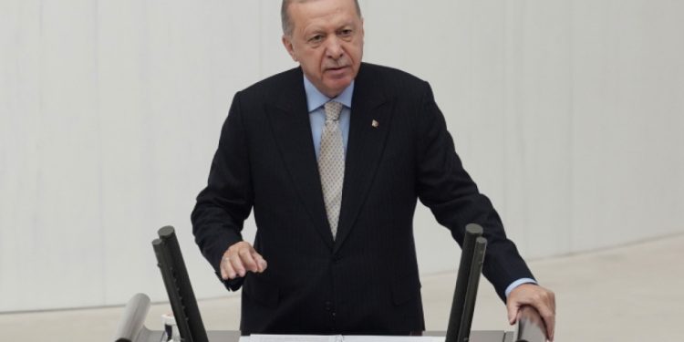 Cumhurbaşkanı Erdoğan Meclis açılışında konuştu