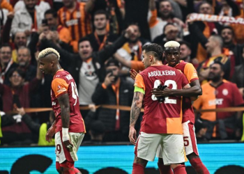 Galatasaray kasasını doldurdu