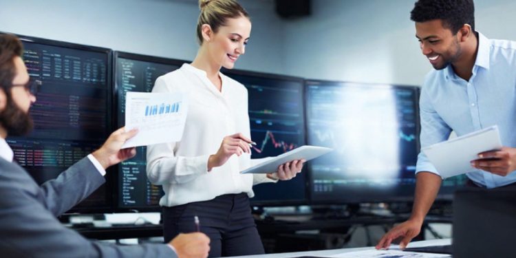 Hizmet sektöründe 3 ayda zirve yapan hisseler