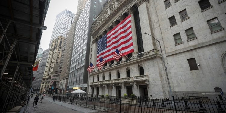 ABD ekonomisi beklentilerin üzerinde büyüdü