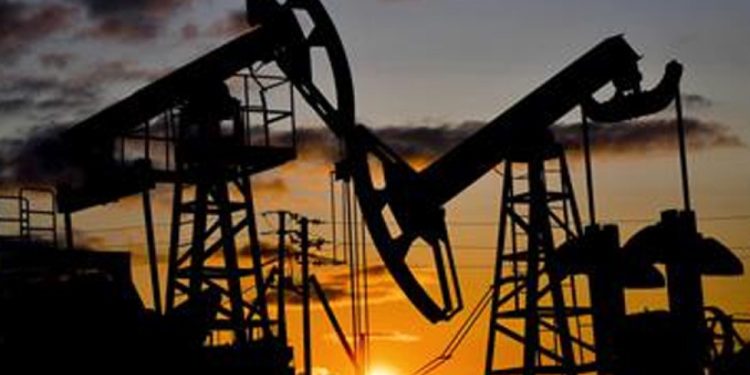 Barış görüşmeleri riske girdi, petrol fiyatları tırmandı