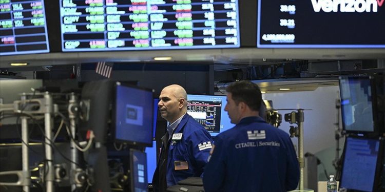 New York borsası istihdam verileri sonrası karışık kapandı