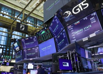 ABD borsaları enflasyon verileri sonrası yatay seyirle açıldı