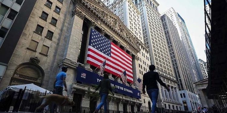 ABD’de işsizlik maaşı başvuruları beklentiyi aştı