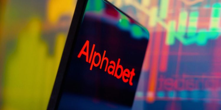 Alphabet’in piyasa değeri 4 trilyon dolara ulaştı