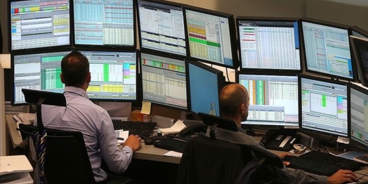 Avrupa borsaları teknoloji hisseleri öncülüğünde yükseldi