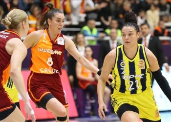 Fenerbahçe 24 saat sonra bir kupa daha aldı