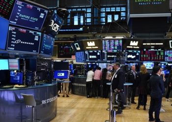 New York borsası dengede: S&P 500 rekora koşuyor