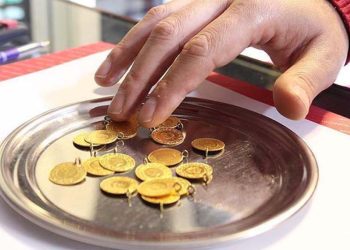 Gram altın düşüşe geçti