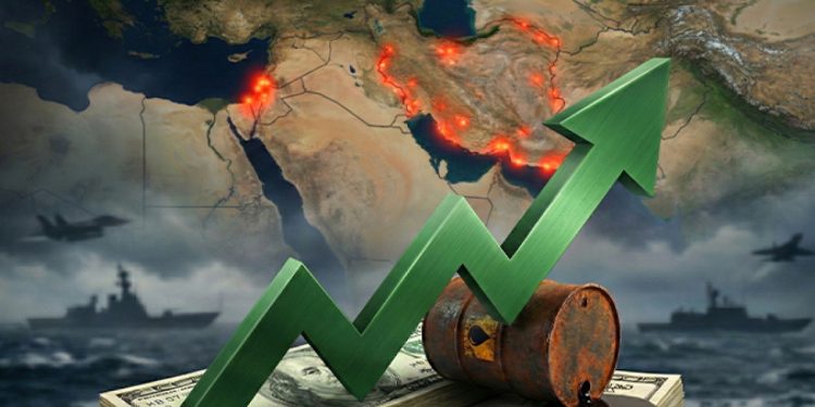 İran’a operasyon söylentisi yetti: Dolar zirvede petrol yükselişte